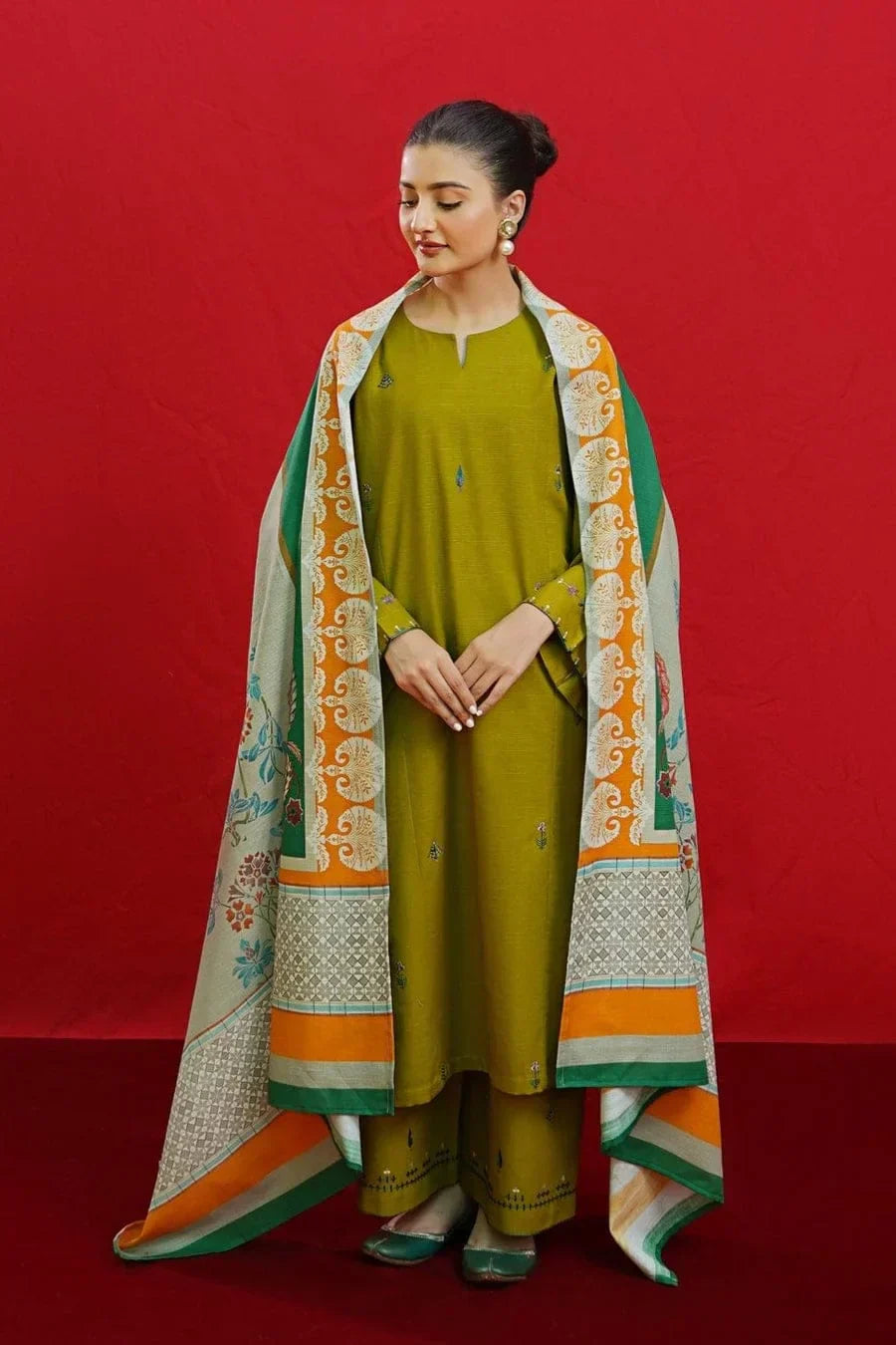 Eid special 3pc emb lawn ES 506